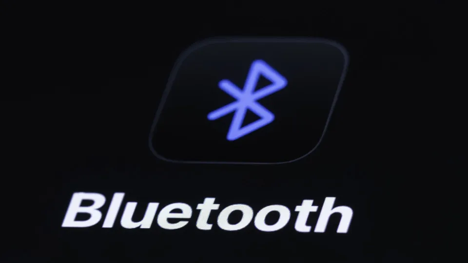 Falha em chip Bluetooth pode expor bilhões de dispositivos a hackers